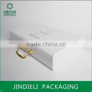 Beautiful White Leather Cosmetic Box Packaging thumbnail-2