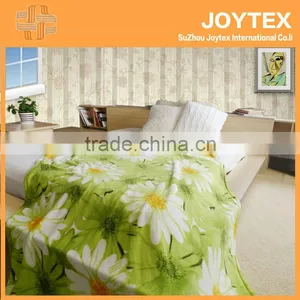 100% Polyester,Bright Color Flower Design Super-soft Coral Fleece Blanket thumbnail-1