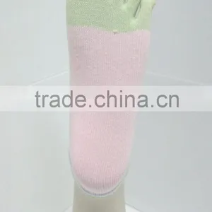 Ladies Designed 5 Toe Sock thumbnail-2