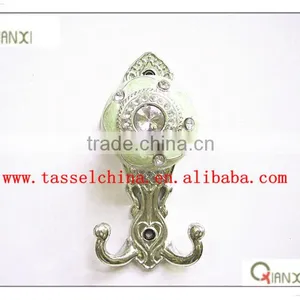 Plastic Tieback Holders for Curtains, Magnetic Curtain Hook With Beautiful Design thumbnail-1