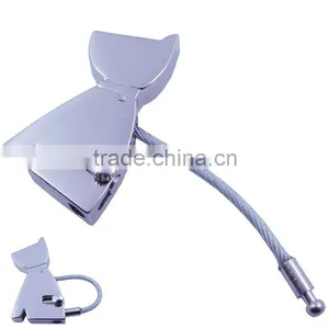 Metal Cat Shaped Keyring thumbnail-1
