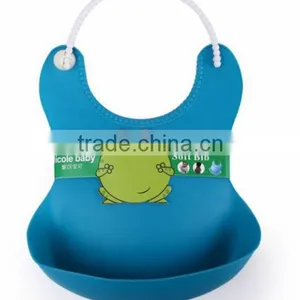 Waterproof Silicone Baby Bib Feeding Tray thumbnail-4