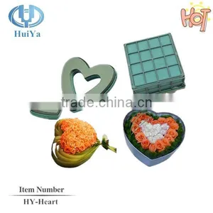 Cheap Chrysal Oasis Round Floral Foam Empty Heart Shape thumbnail-3