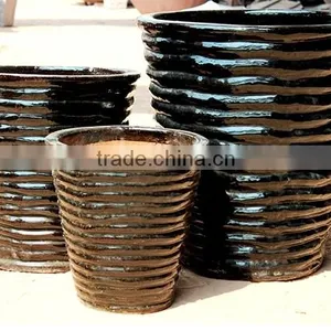 Shinny Black Ceramic Pots thumbnail-1