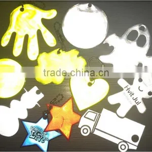 Animal Glow in the Dark Reflective Pvc Keychain for Kids thumbnail-4