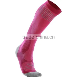 ZT-05 OEM Knee High Graduated Compression Socks For Women and Men - Best Medical, Nursing, Travel & Flight Socks -15-20mmHg thumbnail-4