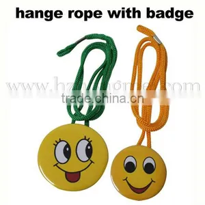 The Lanyard With Round Badge thumbnail-1