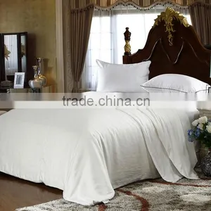 Natural Breathable Silk Combo Quilt With Cotton-ramie Fabric Quilt Cover thumbnail-1