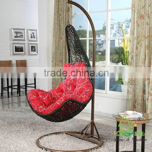 Hanging Moon Chair thumbnail-6