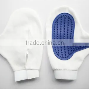 Dog & Cat Universal Pet Animal Grooming Massage Glove Brush Pet Mitt thumbnail-1