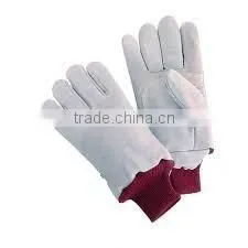 Leather Freezer Gloves thumbnail-5