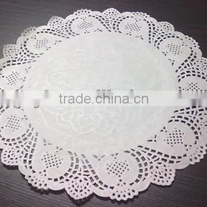 12- Inch Round Assorted Paper Doilies thumbnail-1