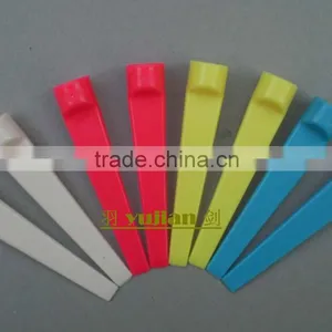 Wedge Golf Tee thumbnail-1