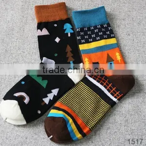 Cheap Young Man Fashion Camo Design Sublimation Printing Socks thumbnail-5