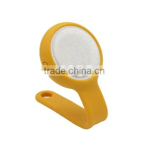 Christmas Gifts OEM New Design Waterproof Bluetooth Speaker With Factory Price thumbnail-1