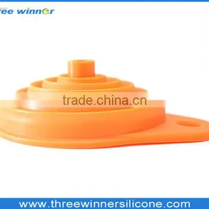Foldable Silicone Funnel for Kitchen thumbnail-2