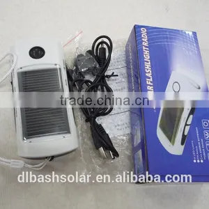 Solar FM Pocket Radio Solar Charger Rechargeable fm Radio thumbnail-1