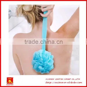 Colorful and Hanging Bath Brush With Long Shaft thumbnail-2
