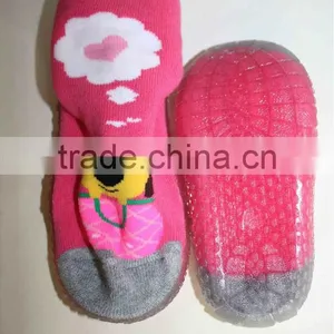 Anti-slip Rubber Bottom Socks thumbnail-1