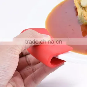 100% Food Grade Silicone Heat Resistant Mini Oven Mitt thumbnail-3