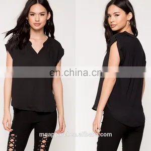 Wholesale Blank Split Neck Short Sleeve Black t Shirts for Women thumbnail-1