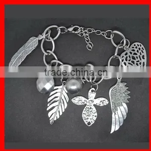 Fashion Leaf Charm Bracelet thumbnail-1