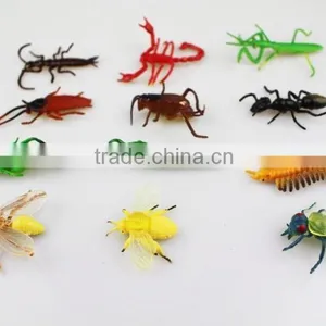 Plastic Animal Figure Toy Model thumbnail-5