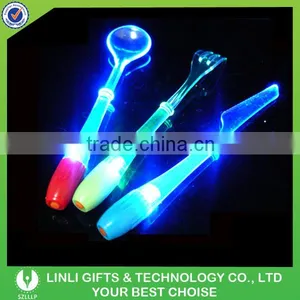 2016 Cheap Plastic Personal Led Fork And Spoon, Logo Printed Kids Tableware thumbnail-3