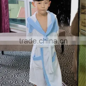 Wholesale 100 Cotton White and Blue Kids Bathrobe With Hooded thumbnail-1