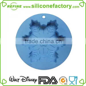 DGCCRF Standard Snowflake Shaped Silicone Christmas Cake Mould thumbnail-2