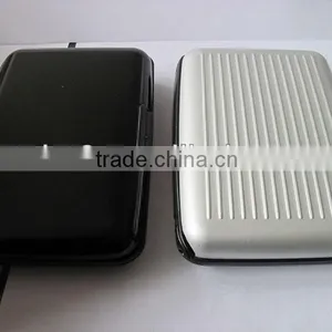 Aluminum Card Holders in Black and White Colors thumbnail-1