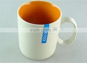 Cheap Stock 400ml Ceramic Stoneware Two-tone Square Colorful Coffee Cup Mug Wholesale thumbnail-3