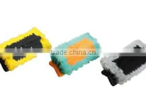 China Telescopic Car Wash Brush, Car Wash Broom With Long Handle thumbnail-2