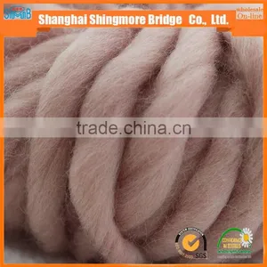 China Thick Wool Textile Yarn Factory Direct Wholesale Oeko Tex Certified 1/0.2Nm Wool Yarn, Chunky Yarn, Chunky Wool Yarn thumbnail-4