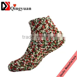 Factory Custom Women Microfiber Polyester Warm Fuzzy Socks thumbnail-1