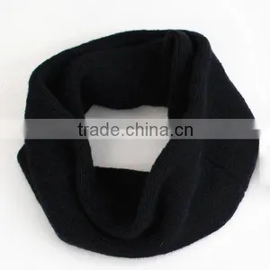 Solid Color Knitted Snood thumbnail-1