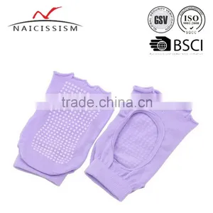 Hight Quality Pilates Socks With Grip thumbnail-5