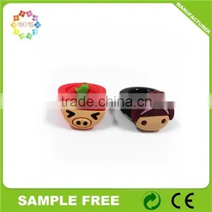 Wholesale Personalized Cartoon Kids Rings Silicon Rubber Pvc Souvenir Finger Ring thumbnail-1