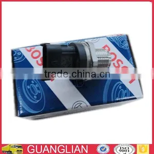 Genuine DCEC ISDe Engine Fuel Pressure Sensor 0281006364 For BOSCH Common Rail Fuel Injector thumbnail-1