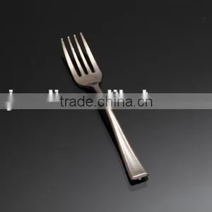 Ecofriendly Silver Tableware Plastic Knife Fork Spoon thumbnail-3