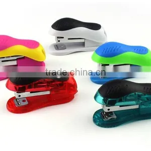 Funny Cute Mini Stapler thumbnail-1