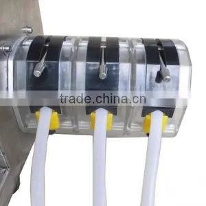 Electric Digital Control 6L Flow Rate 3 Nozzles Spout Bag Filling Machine For Spice Water thumbnail-3