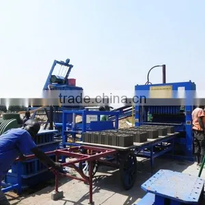 Cheaper Price Automatic QT4-25 Semi Automatic Brick Cutting Machine for Cambodia thumbnail-4