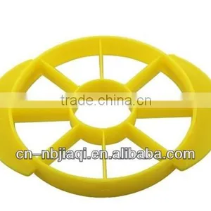 Stainless Steel Pineapple Slicer With Wedger , Pineapple Peeler Corer Slicer , Pineapple Corer Slicer thumbnail-6