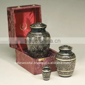 Brass Cremation Urns thumbnail-1