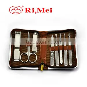 Mini Electric Manicure and Pedicure Set thumbnail-1