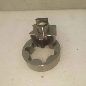 1315402120 1315402121 Oil Pump Assembly Gear Pump for ZF Gearbox European Truck Parts thumbnail-4