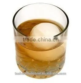 Hot Sale 3D Silicone Ball Shape Ice Cube Tray thumbnail-2