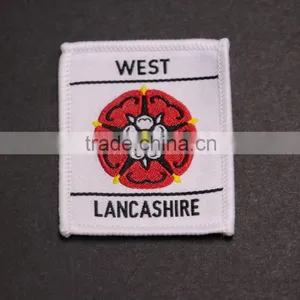 2016 Hot Sales Centerfold High Density Garment Woven Label For Clothing thumbnail-3