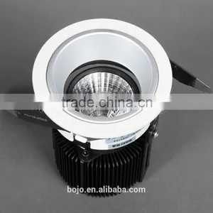 6W 9W 13W COB LED Spot Light With Silver Reflector for Commercial Lighting thumbnail-3
